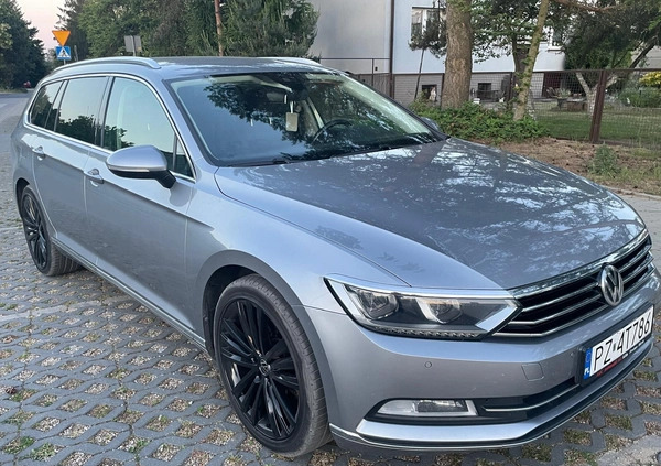 Volkswagen Passat cena 62999 przebieg: 195000, rok produkcji 2018 z Poznań małe 154